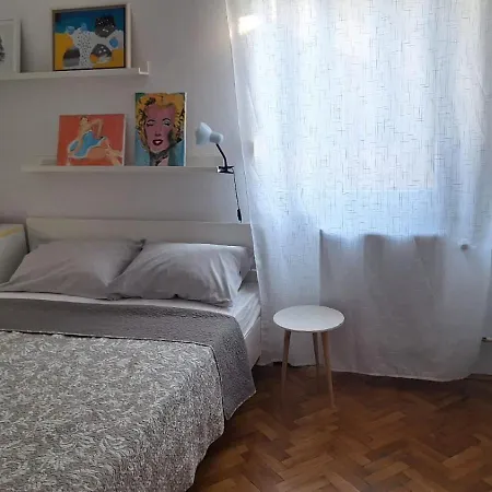 Eterika Apartment *